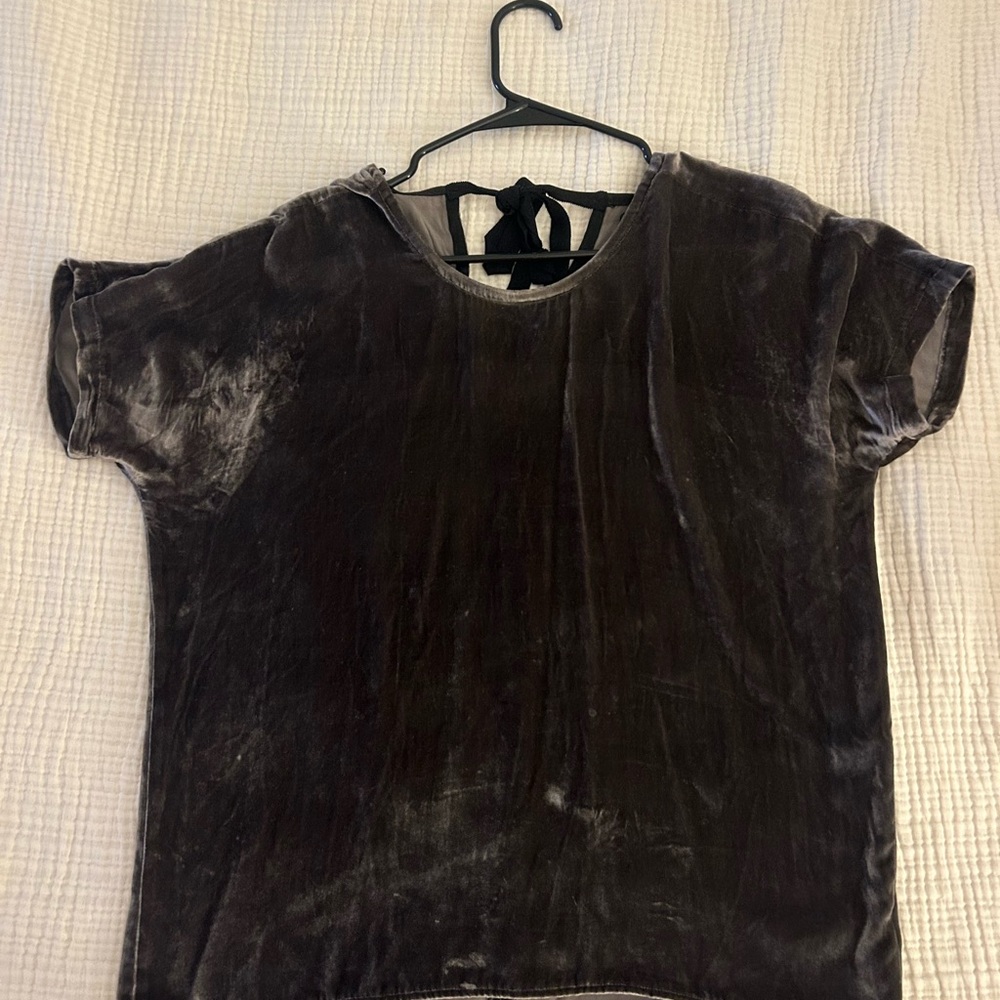Madewell Velvet Blouse in Dark Brown